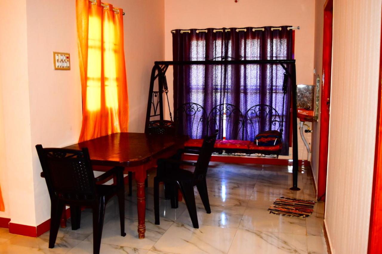 Le Cadillac Bungalow Pondicherry Exterior foto